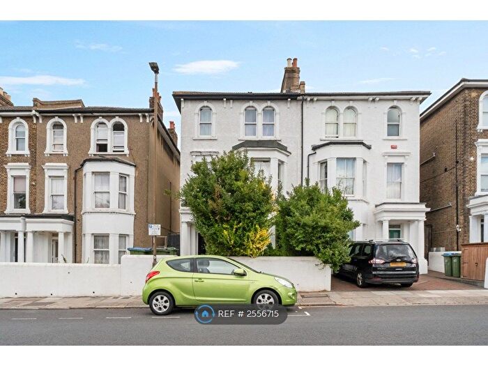 2 Bedroom Flat To Rent In Charlton Church Lane, London, SE7