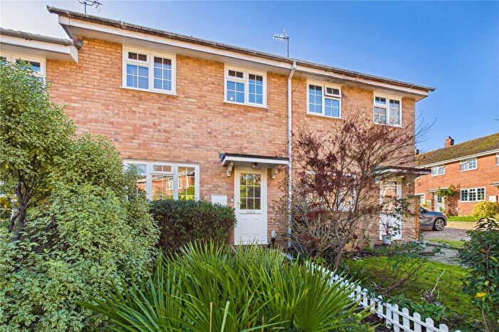3 Bedroom Terraced House For Sale In Harwood Rise, Woolton Hill, Newbury, Hampshire, RG20