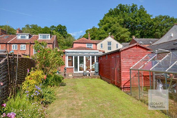 2 Bedroom Detached House For Sale In River View, Anchor Street, Coltishall, Norfolk, NR12