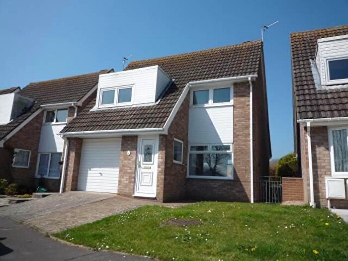 3 Bedroom Detached House To Rent In Pembroke Place, Boverton, Llantwit Major, CF61