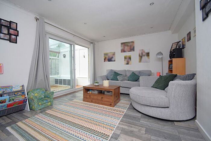 3 Bedroom Terraced House For Sale In Drake Close, Hartford, PE29