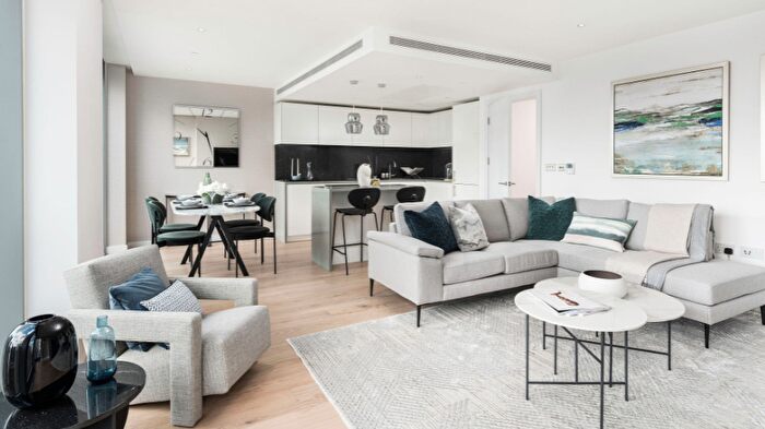 1 Bedroom Flat To Rent In Essex Street, London, WC2R