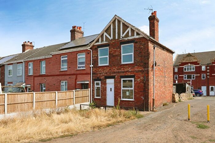 3 Bedroom End Of Terrace House For Sale In Market Street, Highfields, Doncaster, DN6