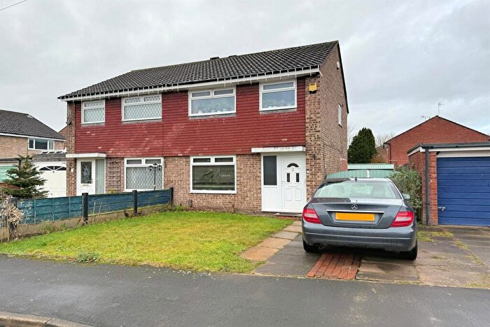 3 Bedroom Semi-Detached House For Sale In Westbury Avenue, Sale, M33