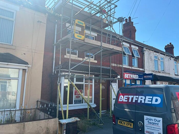 3 Bedroom Terraced House To Rent In Mill Lane, Pontefract, WF9