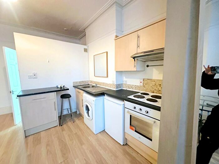 Studio To Rent In Church Lane, Crouch End, N8