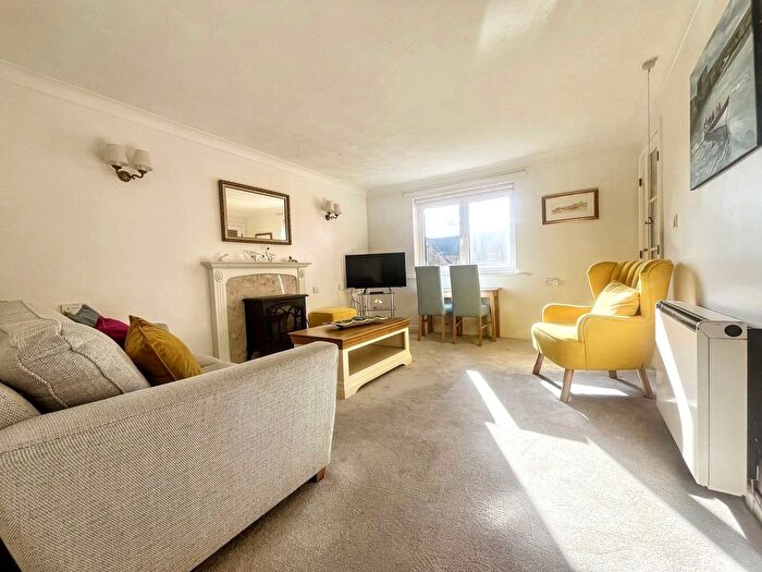 1 Bedroom Flat For Sale In Dacre Street, Morpeth, NE61
