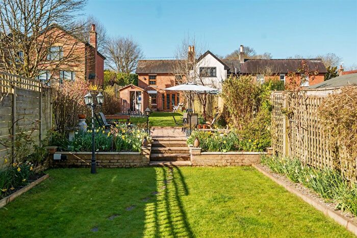 3 Bedroom End Of Terrace House For Sale In The Close, Charlton Marshall, Blandford Forum, DT11