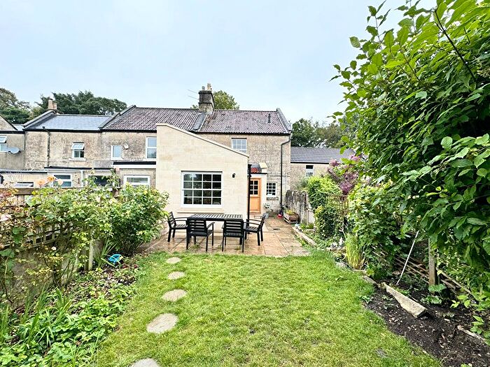 3 Bedroom Property To Rent In North Road, Combe Down, Bath, BA2