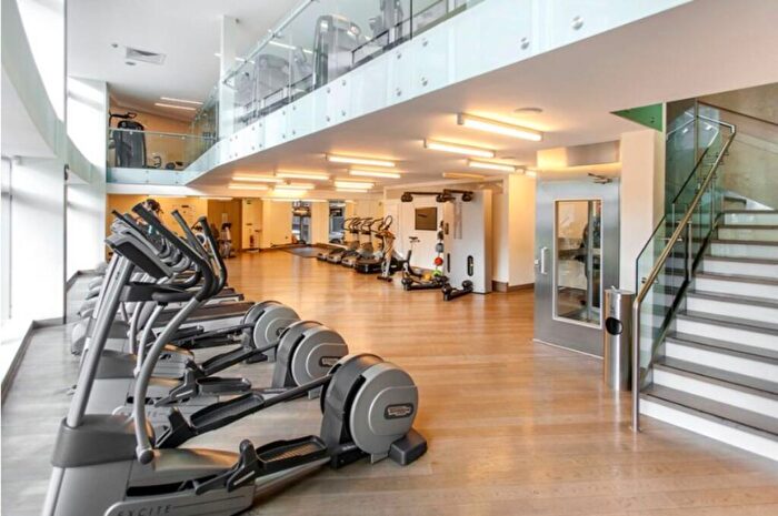 Flat To Rent In Pan Peninsula, West Tower, E14