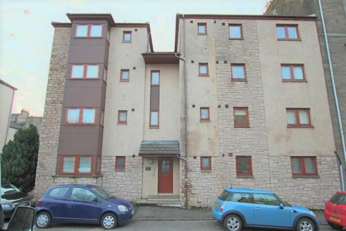 2 Bedroom Flat To Rent In Gowrie Street, West End, Dundee, DD2