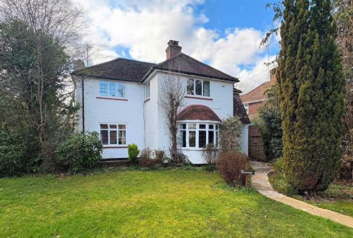 4 Bedroom Detached House To Rent In Chobham, Woking, Surrey, GU24