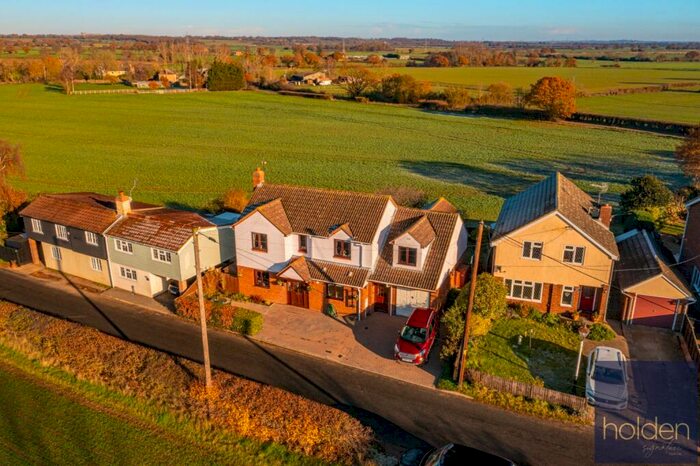 4 Bedroom Detached House For Sale In Witham Road, Tolleshunt Major, CM9
