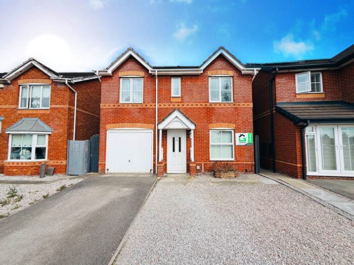 4 Bedroom Detached House For Sale In Millbeck Close, Park Meadows, L32