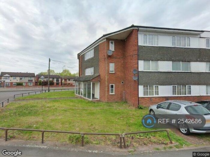 2 Bedroom Flat To Rent In Scott Close, West Bromwich, B71
