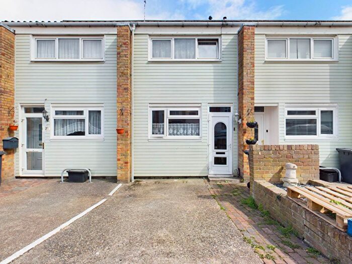 2 Bedroom Property To Rent In Phoenix Place, Dartford, Kent, DA1