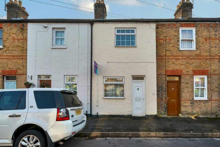 2 Bedroom Terraced House To Rent In Duke Street, Windsor, SL4