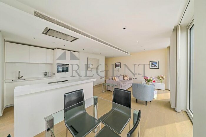 2 Bedroom Flat To Rent In South Bank Tower, Upper Ground, SE1