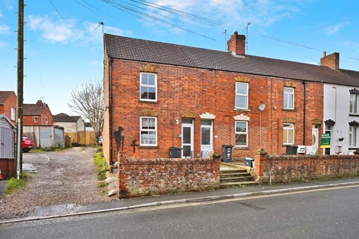 2 Bedroom End Of Terrace House For Sale In St. Michaels Avenue, Yeovil, BA21