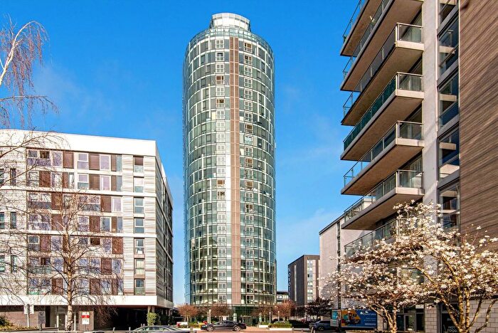 2 Bedroom Flat To Rent In Ealing Road, Brentford, TW8