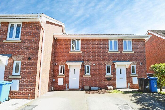 2 Bedroom Terraced House For Sale In Woodheys Park, Kingswood, Hull, HU7
