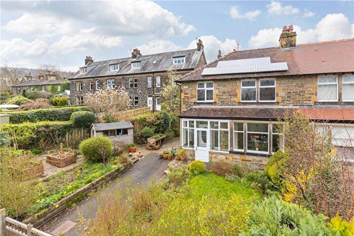 3 Bedroom Semi-Detached House For Sale In Kingsway Drive, Ilkley, LS29