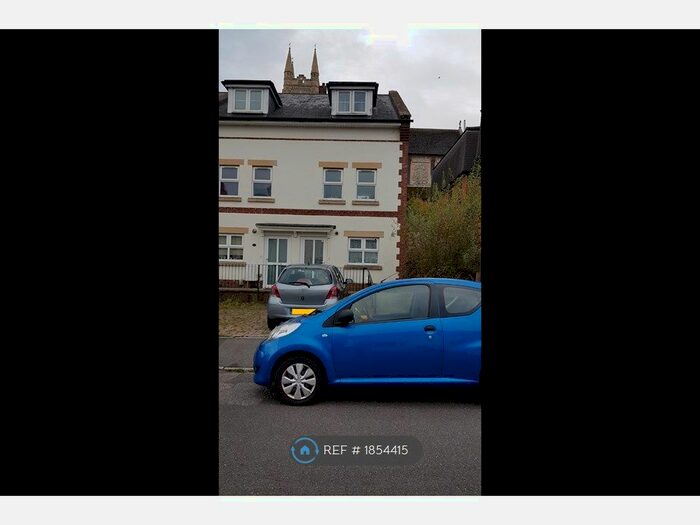 4 Bedroom Semi-Detached House To Rent In Norwich Avenue, Bournemouth, BH2