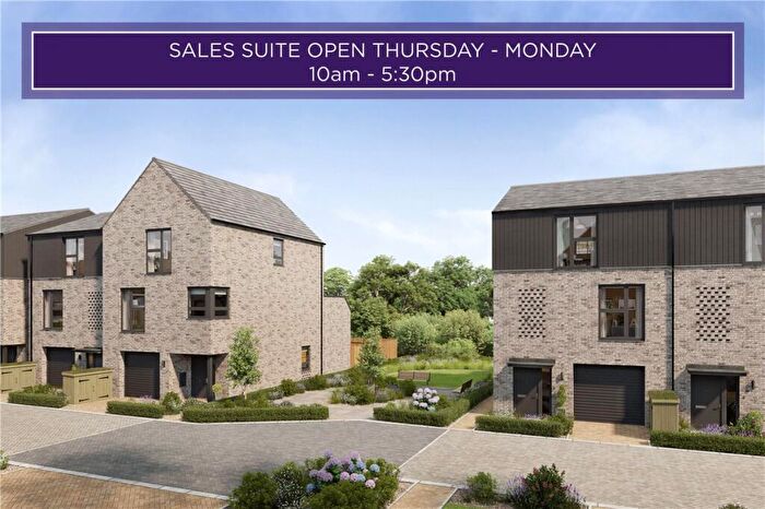 4 Bedroom Semi-Detached House For Sale In Feather Lane, Cambridge, CB4