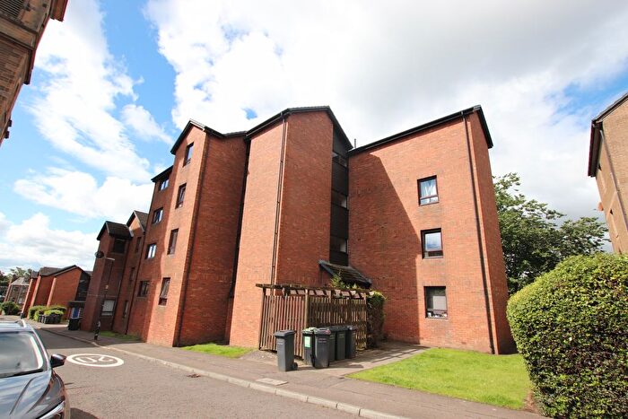 2 Bedroom Flat To Rent In Shepherds Loan, Dundee, DD2