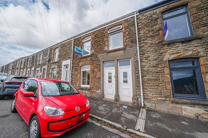 3 Bedroom Terraced House For Sale In Hopkin Street, Swansea, SA5