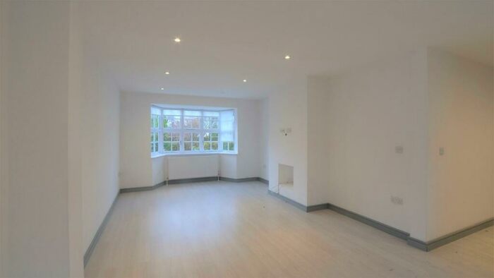 3 Bedroom House To Rent In Brookland Rise, Hampstead Garden Suburb, NW11