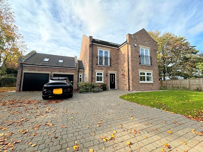 6 Bedroom Detached House To Rent In Hawthorn House, Dalton Piercy, Hartlepool, TS27