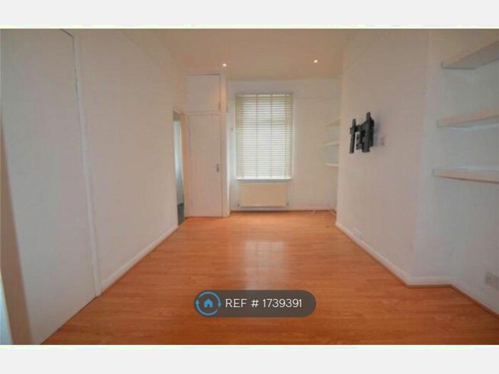 1 Bedroom Flat To Rent In Nicholson Road, London, CR0