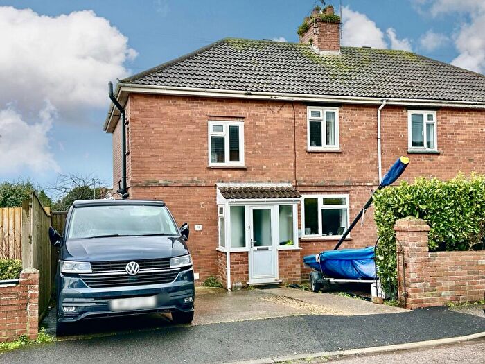 3 Bedroom Semi-Detached House For Sale In Elm Road, Exmouth, EX8