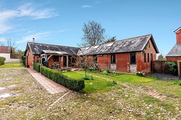 3 Bedroom Detached House For Sale In Payhembury, Honiton, EX14