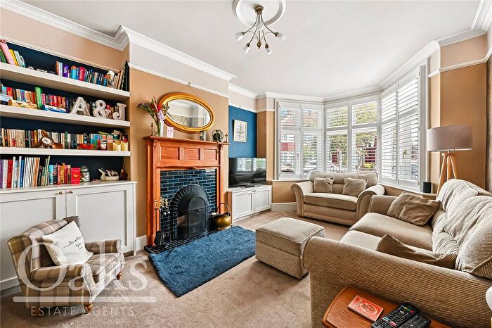 3 Bedroom Terraced House For Sale In Dalmeny Avenue, Norbury, SW16