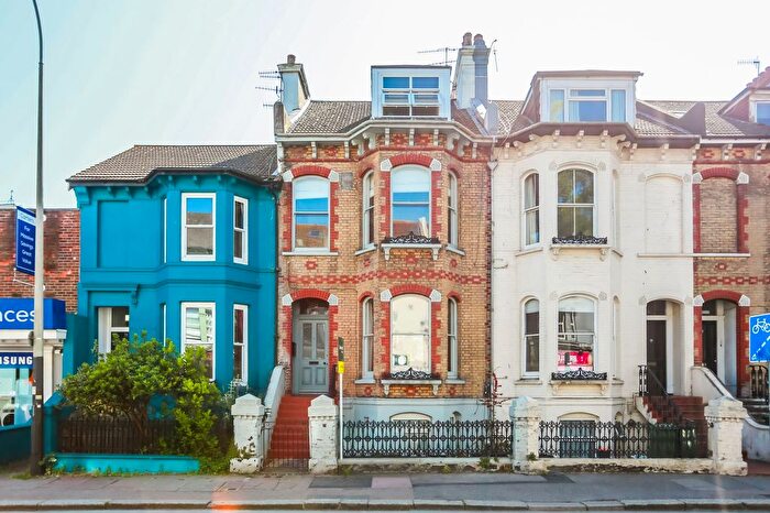 4 Bedroom Maisonette For Sale In Preston Road, Brighton, BN1