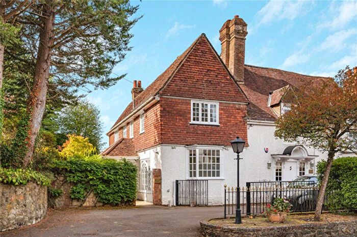 2 Bedroom End Of Terrace House To Rent In High Street, Limpsfield, Oxted, Surrey, RH8