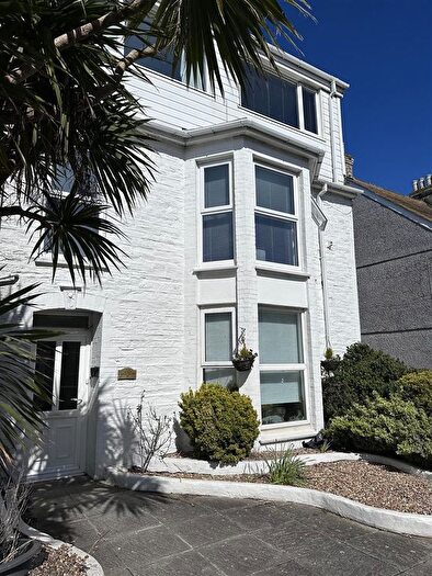 1 Bedroom Flat For Sale In Tower Road, Newquay, TR7