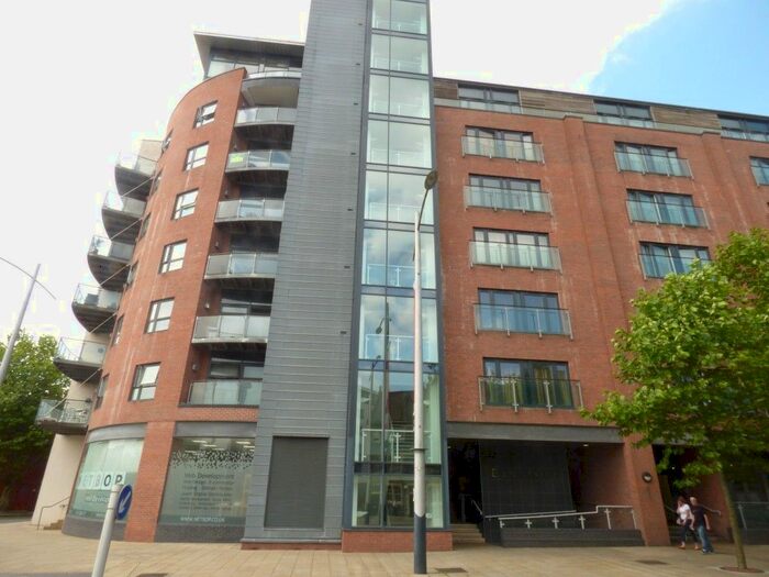 2 Bedroom Flat To Rent In Excelsior, Princess Way, Swansea, SA1