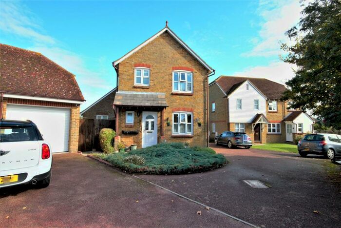 3 Bedroom Detached House For Sale In Murton Place, Graveney, ME13