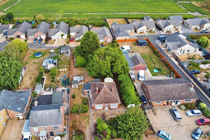 3 Bedroom Detached Bungalow For Sale In Leverington Common, Leverington, Wisbech, PE13