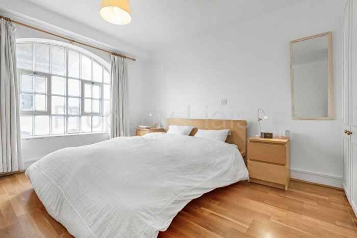 1 Bedroom Apartment For Sale In St Thomas Wharf, Wapping High Street, London, E1W