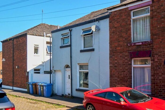 3 Bedroom Terraced House To Rent In Hope St, Chorley, Lancashire PR7