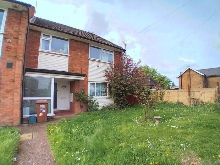 2 Bedroom Maisonette To Rent In Horton Road, Staines-Upon-Thames, TW19