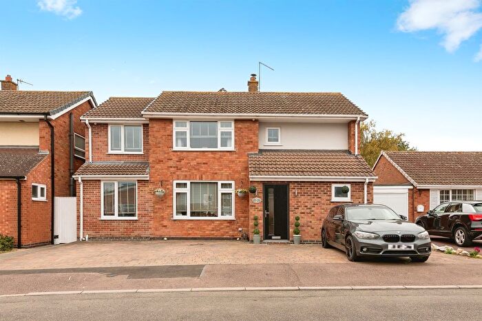 4 Bedroom Detached House For Sale In Naylor Avenue, Gotham, Nottingham, NG11