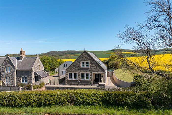 4 Bedroom Detached House For Sale In Oakwood, Peelwalls Ayton, TD14