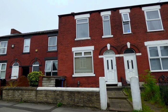 2 Bedroom Terraced House To Rent In Hatherlow Lane, Stockport, SK7