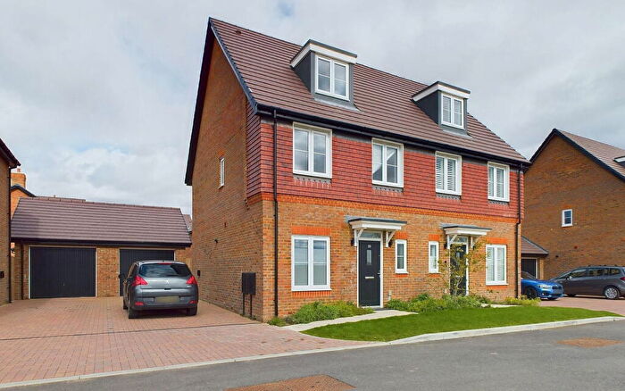 4 Bedroom Semi-Detached House For Sale In Horsham, West Sussex, RH12