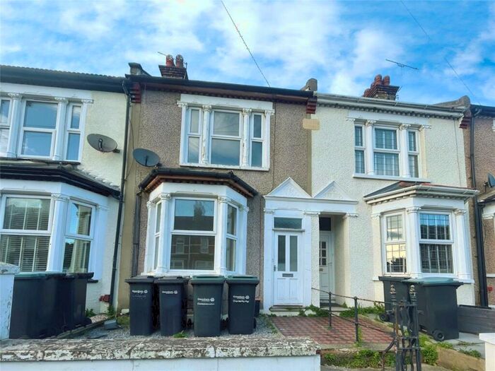 3 Bedroom Terraced House To Rent In Gravesend, Kent, DA12